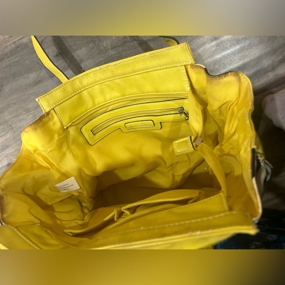 Vintage Ellen Tracy purse 🐝 - Picture 3 of 4